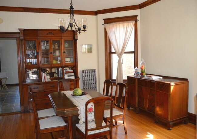 Foto del edificio - 3717 N Wayne Ave