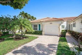 Building Photo - 6192 Floral Lakes Dr