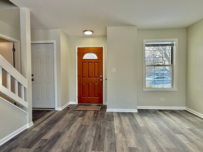 Foto del edificio - 10 Rugby Ct