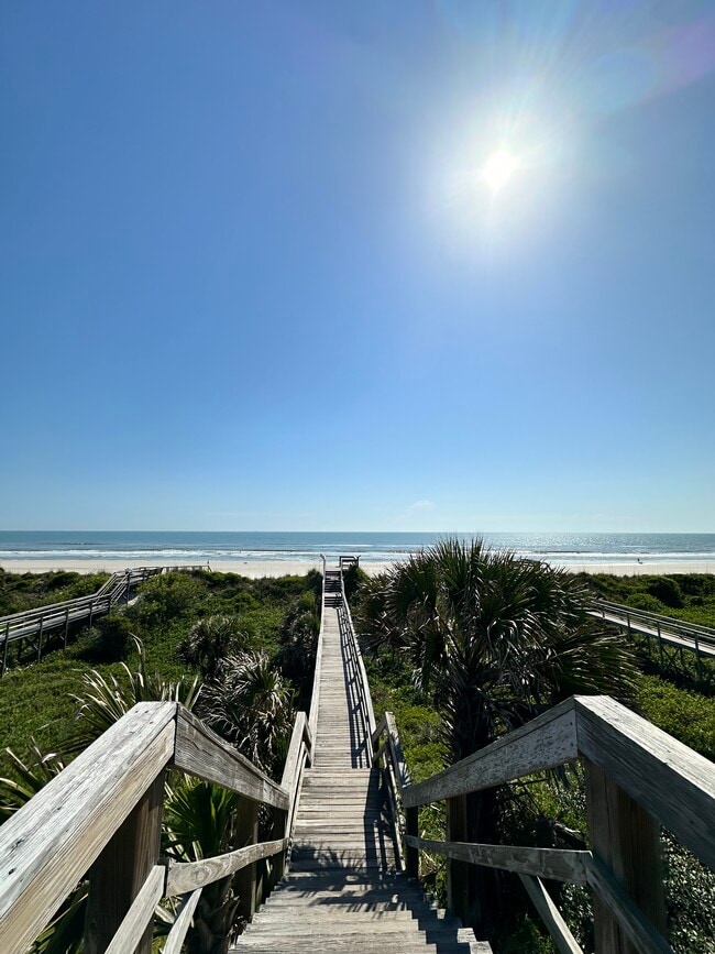 Building Photo - 7213 A1A S