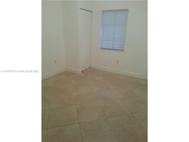 Foto del edificio - 1034 Lenox Ave.