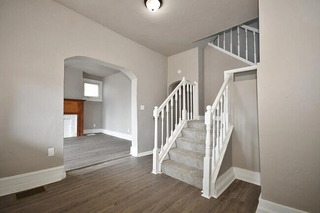 Photo - 632 North Ave House