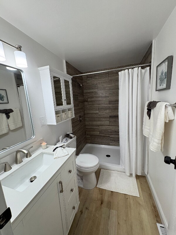 Foto principal - 1142 Oakmont Ave