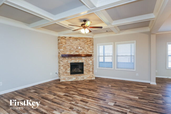 Foto del edificio - 4523 Brayden Dr