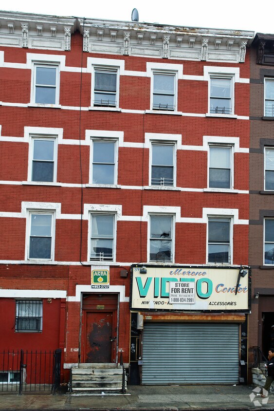 Primary Photo - 395 Nostrand Ave