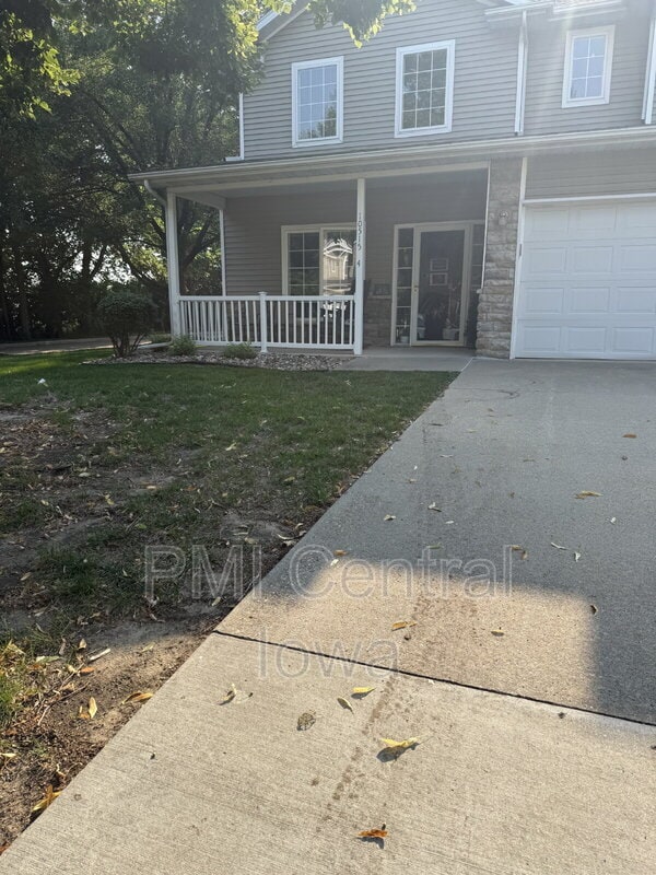 Building Photo - 10515 Hickory Dr