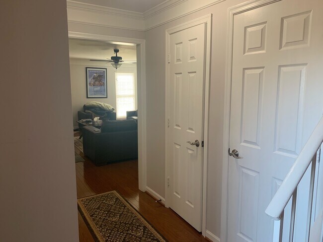 Foto del edificio - 2816 Emma Lee St