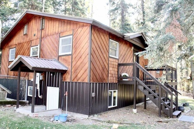 Building Photo - 339 Haskill Basin Rd