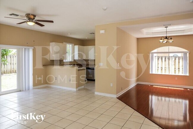 Foto del edificio - 15748 SW 141st St