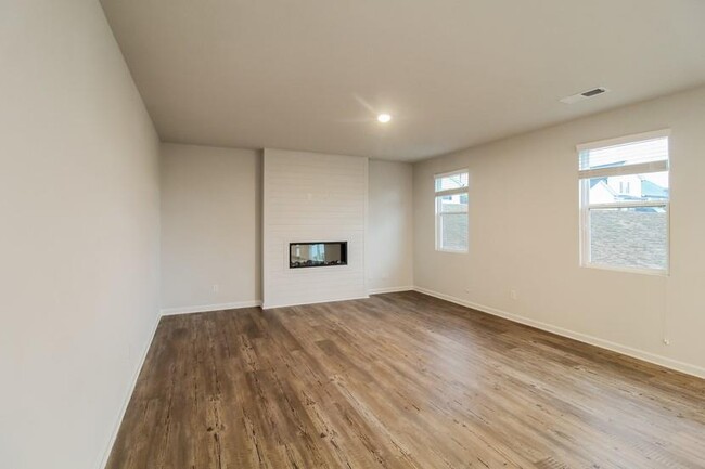 Building Photo - 177 Summerwood Ln
