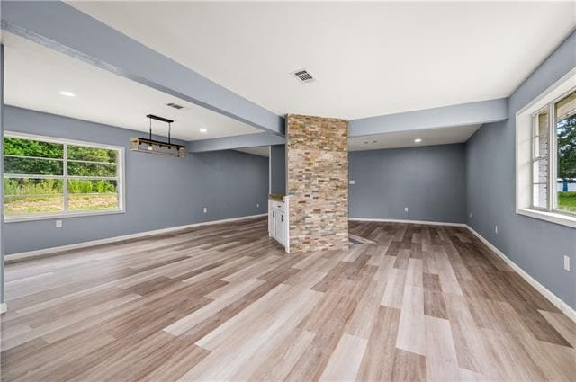 Foto del edificio - 107 Cardinal Loop Rd