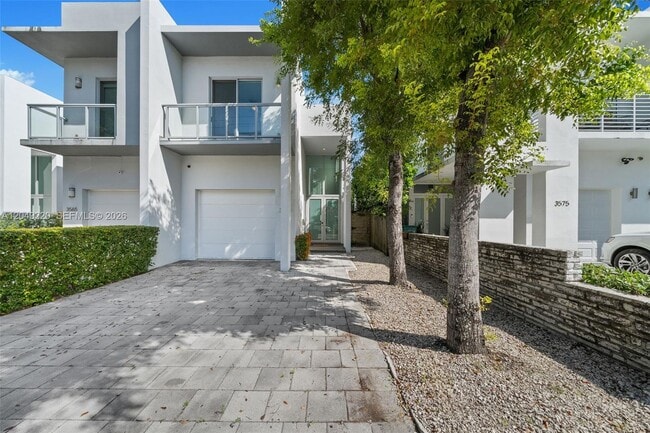 Foto del edificio - 3567 SW 1st Ave