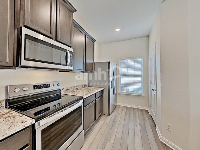 Foto del edificio - 7930 Cactus Plum Drive