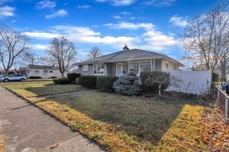 Building Photo - 2965 Jerauld Ave