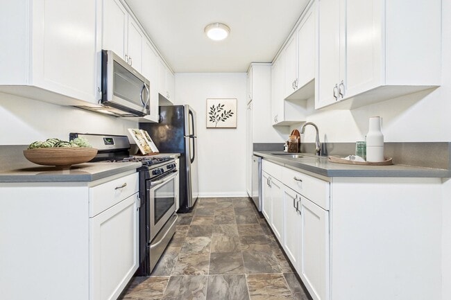 Foto del edificio - Buffalo Sherman Oaks Apartments