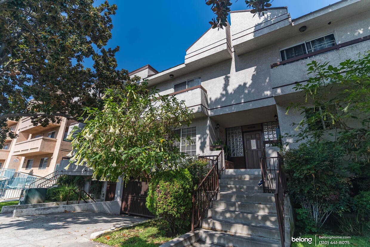 305 E Valencia Ave Unit H, Burbank, CA 91502 Condo for Rent in