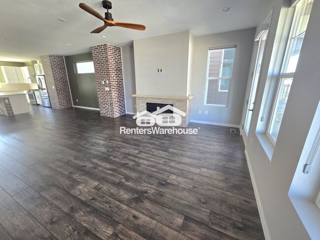 Foto del edificio - 9065 Southurst St