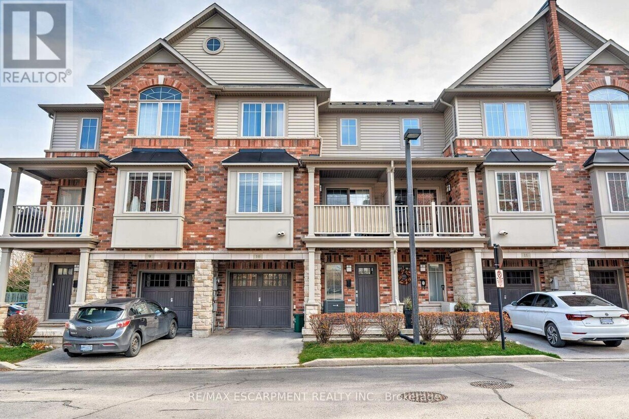 Primary Photo - 362 Plains Rd E