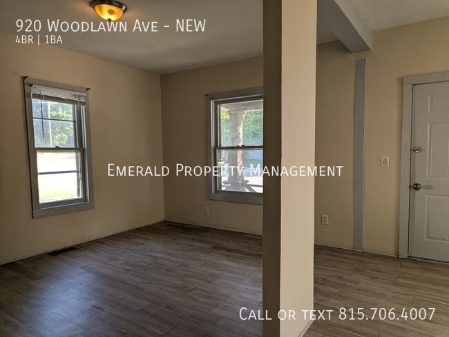 Building Photo - 920 Woodlawn Ave