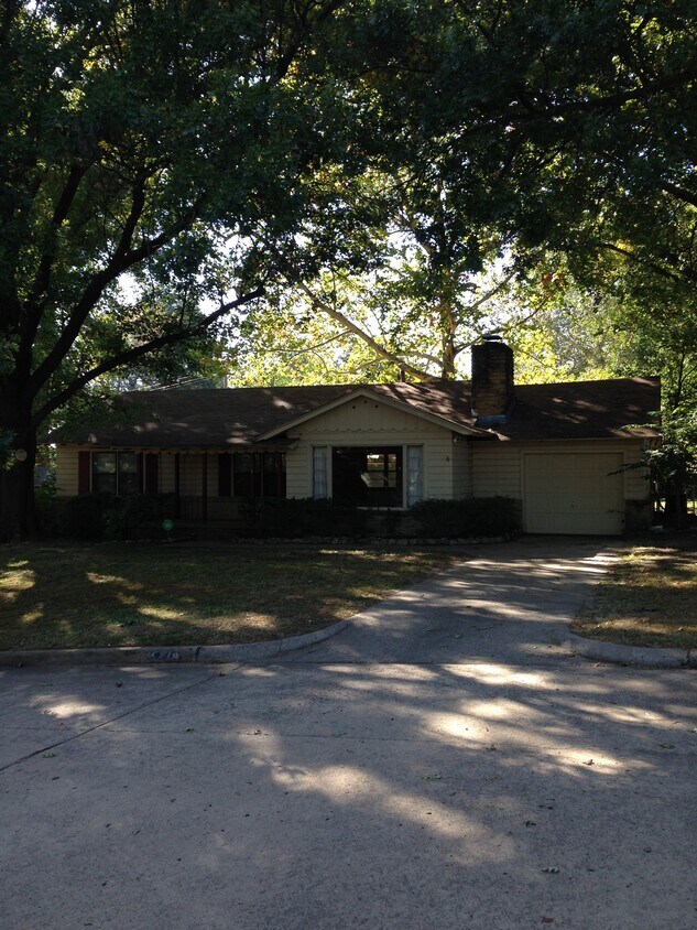 3224 S Troost Ave, Tulsa, OK 74105 House Rental in Tulsa, OK