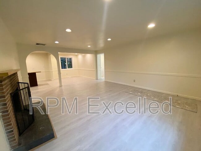 Foto del edificio - 3216 S 208th St