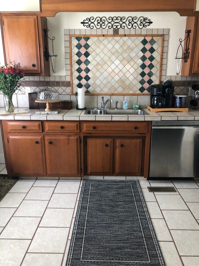 217 Terrace Ct, Danville, KY 40422 House Rental in Danville, KY