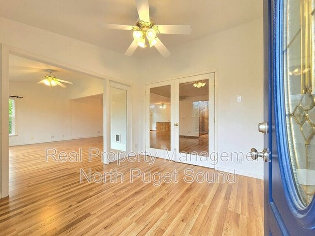 Building Photo - 6822 14th Ave NE