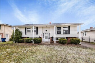 Building Photo - 146 Jeanmoor Rd