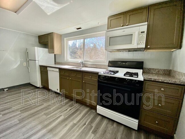 Foto del edificio - 1611 Crawford Rd