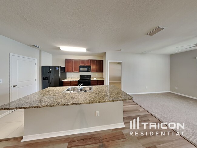 Building Photo - 3743 Bramblewood Loop