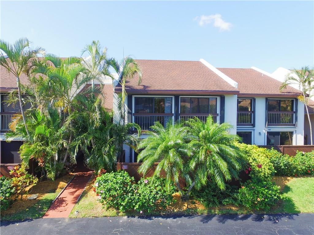 3225 S Lakeview Cir, Fort Pierce, FL 34949 Apartment for Rent in Fort