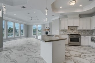 Building Photo - 502 Amalfi Dr