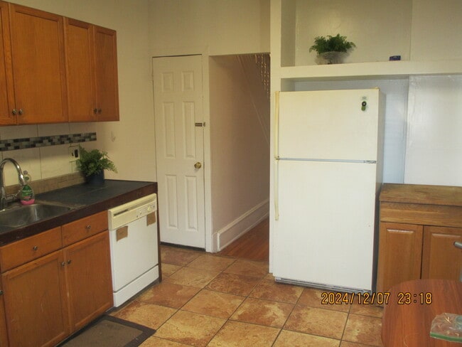 Foto del edificio - 529 N 35th St