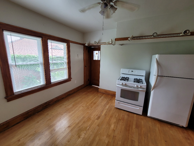 Building Photo - 4358 N 28th St