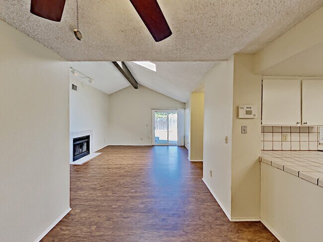 Building Photo - 101 Cedar Rock Cir