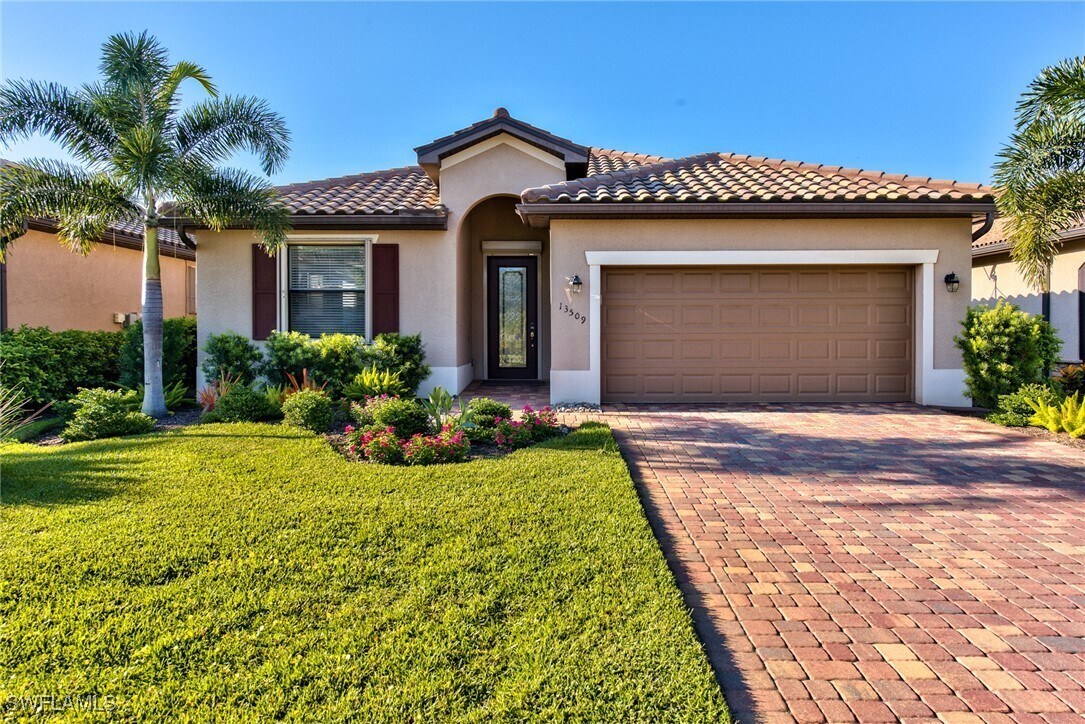 Foto principal - 13509 San Georgio Dr