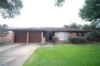 Building Photo - 12327 Shannon Hills Dr