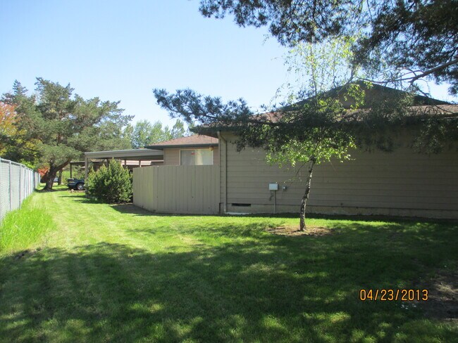 Foto del edificio - 3322 NE Lancaster St