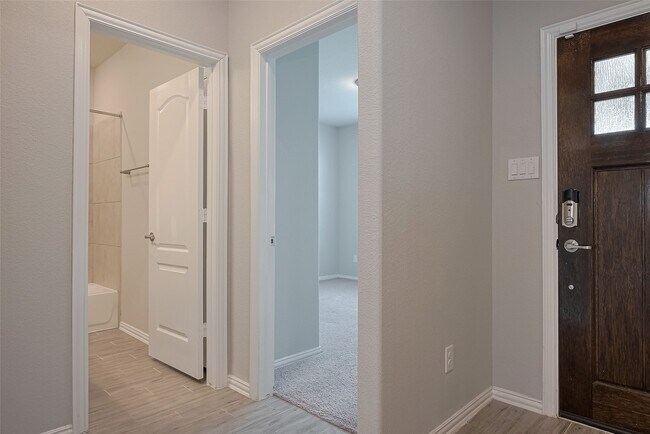 Building Photo - 31415 Conover Dr