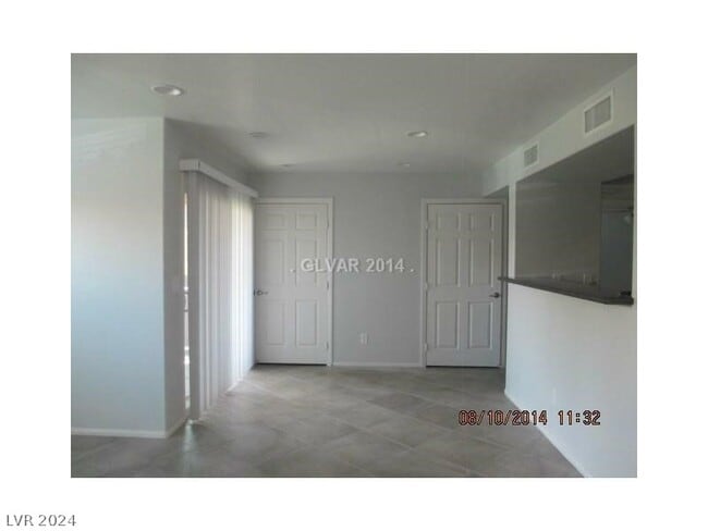 Building Photo - 2300 E Silverado Ranch Blvd