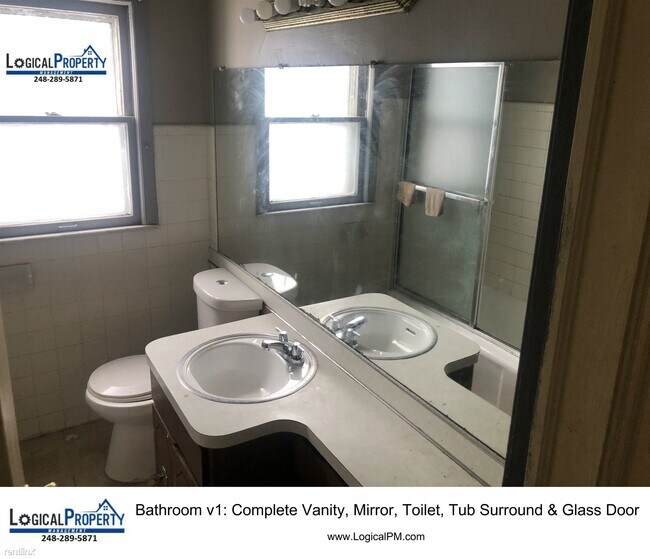 Foto del edificio - 3 br, 1 bath House - 15619 Coram St