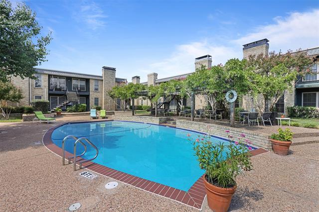 Primary Photo - 7731 Meadow Park Dr