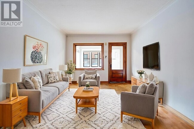 Building Photo - 195 Islington Ave.