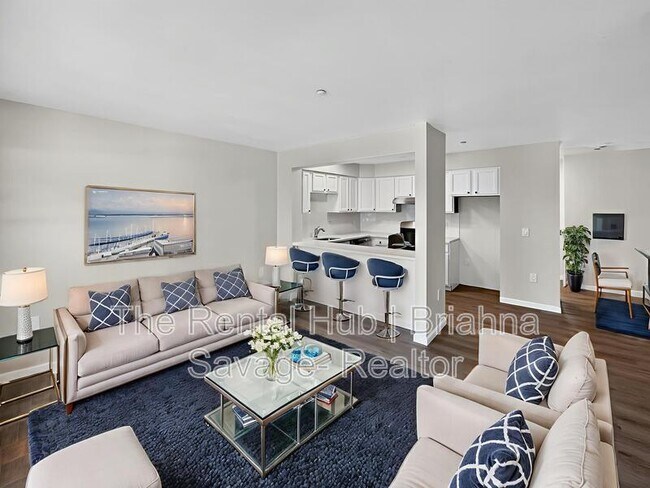 Photo - 17 Bowman Ave Townhome