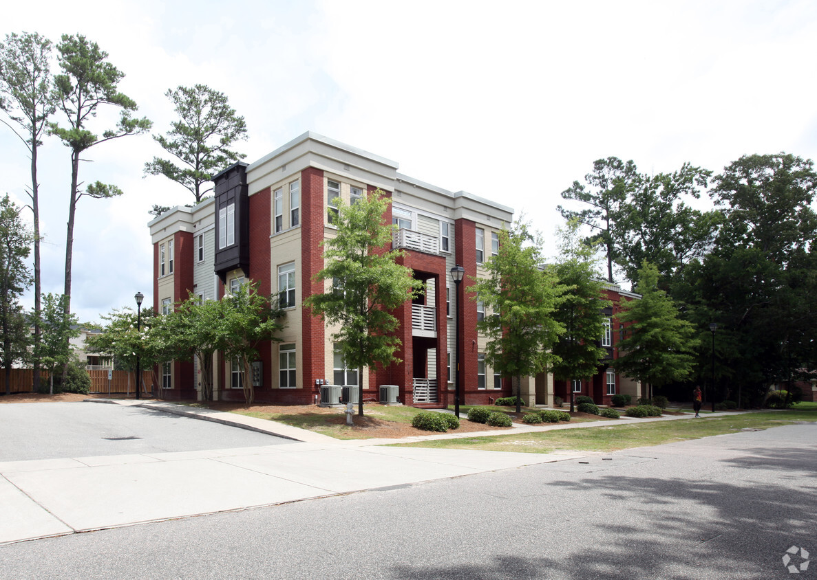 Primary Photo - Jervay Communities Covil Avenue