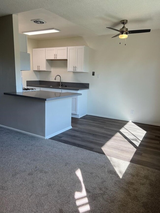 Interior Photo - 162-WNC Dresden Place, LLC