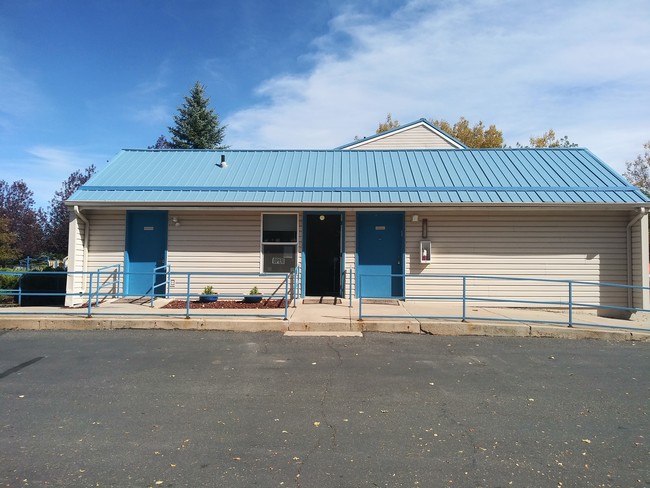 Office & Laundry Room - 212 Birch St