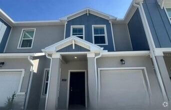 Building Photo - 2593 Skyline Lp