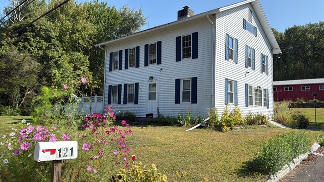 Building Photo - 121 Mount Tobe Rd