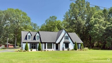 Building Photo - 12380 Fox Lair Dr